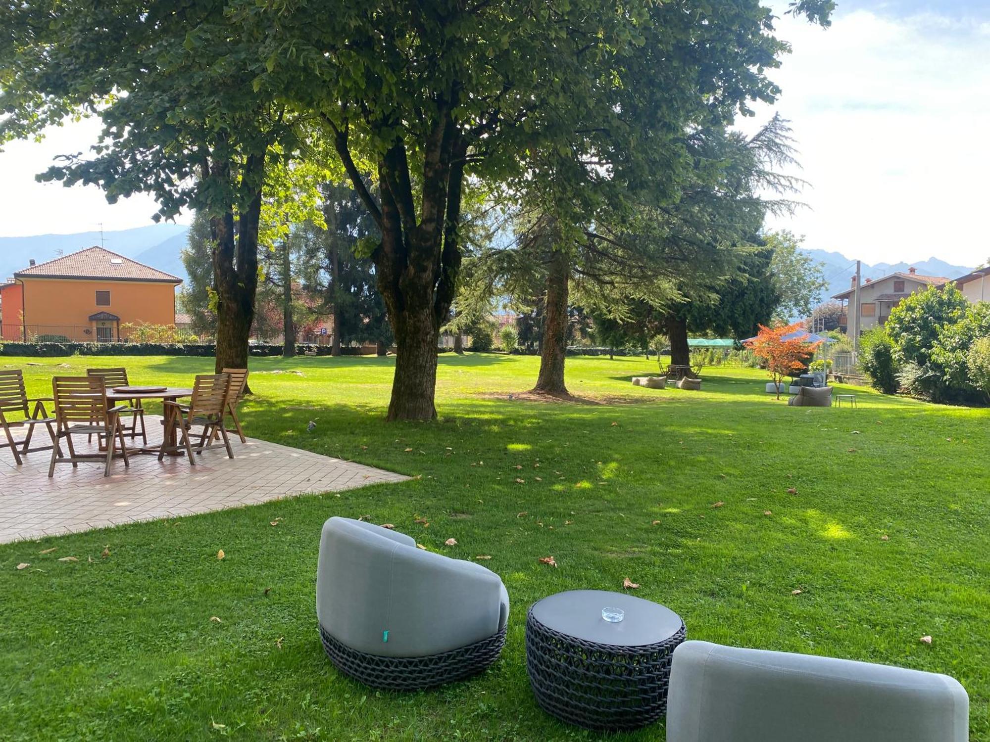 La Villa Charme & Pleasure Rovetta Exteriör bild